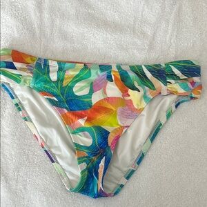 La Blanca Wild Tropic Shirred hipster bottoms